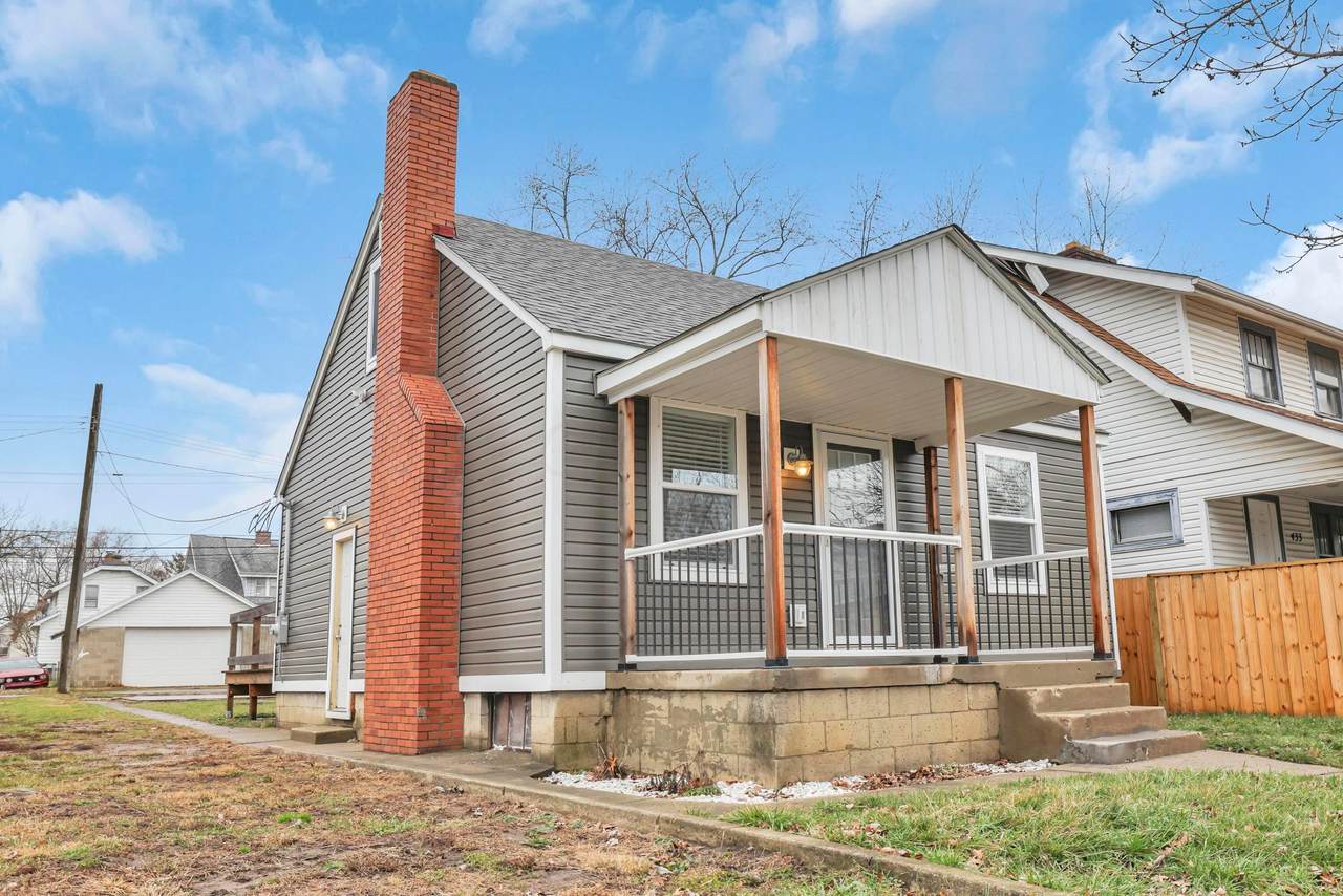 437 Harris Avenue - Photo 1