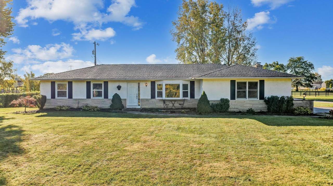 4887 Bixby Road - Photo 1
