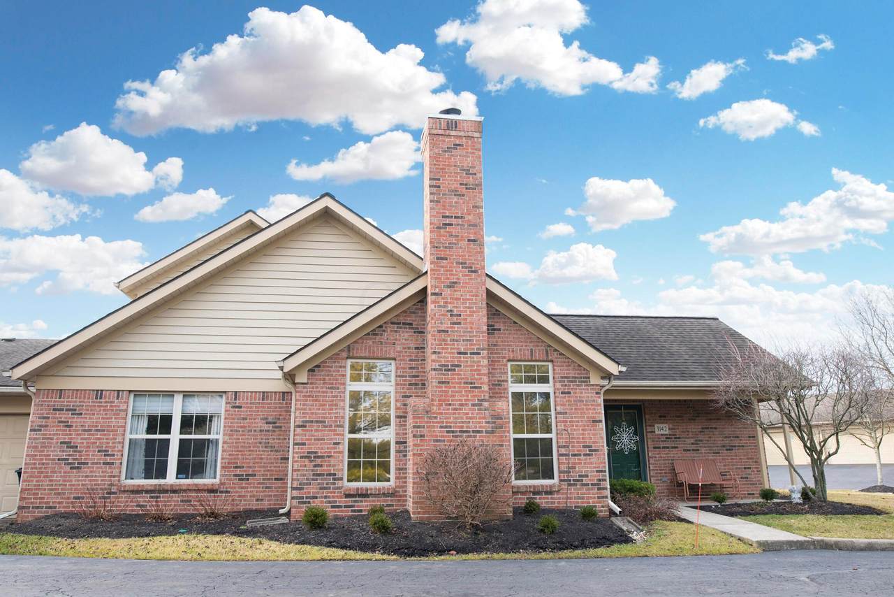 3142 Pine Manor Boulevard - Photo 1