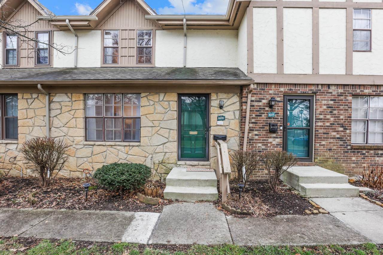 6219 Stornoway Drive - Photo 1