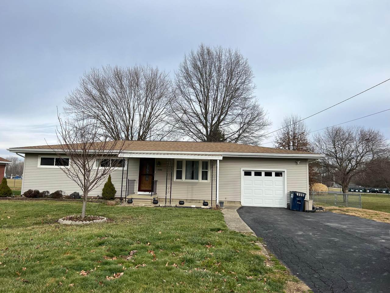 336 Clinton Drive - Photo 1