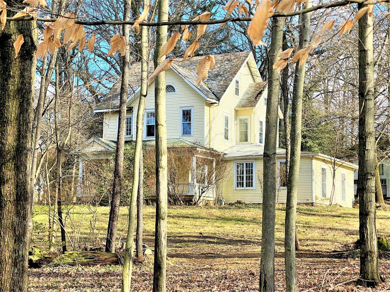 6 Edgewood Road - Photo 1