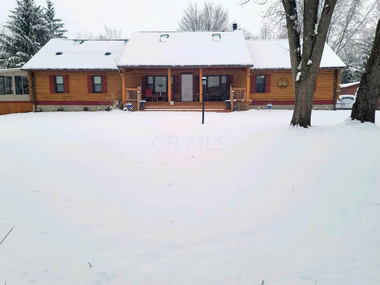 5359 Roesland Drive - Photo 1