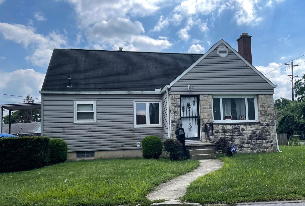 3425 Wicklow Road - Photo 1
