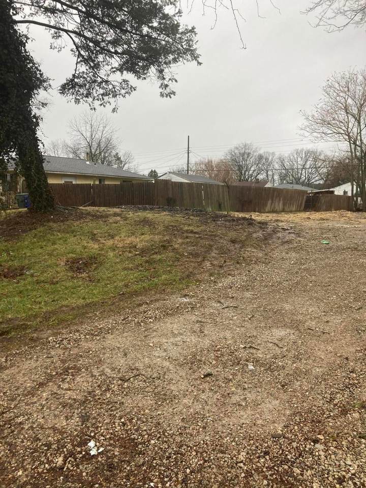 3001 Grasmere Avenue - Photo 1