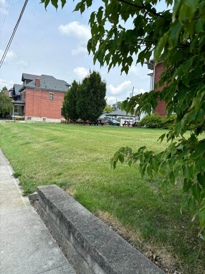 https://bt-photos.global.ssl.fastly.net/columbus/1280_boomver_1_224013054-2.jpg
