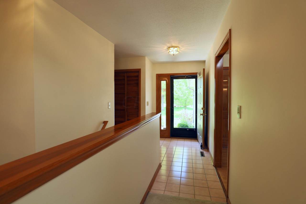 https://bt-photos.global.ssl.fastly.net/columbus/1280_boomver_1_224015355-2.jpg