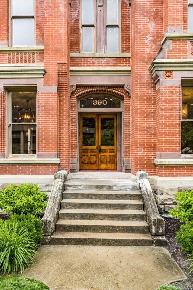 390 Town Street - Photo 1