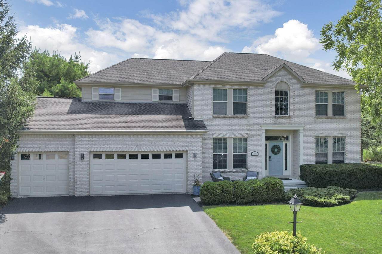 7497 Tall Pine Drive - Photo 1