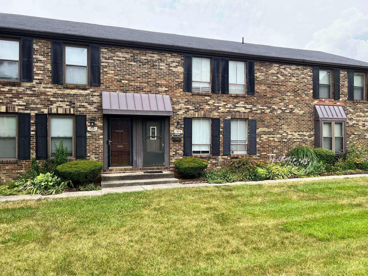 1599 Stephanie Court - Photo 1