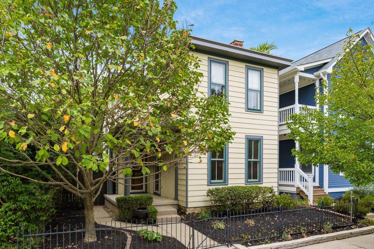967 Highland Street - Photo 1