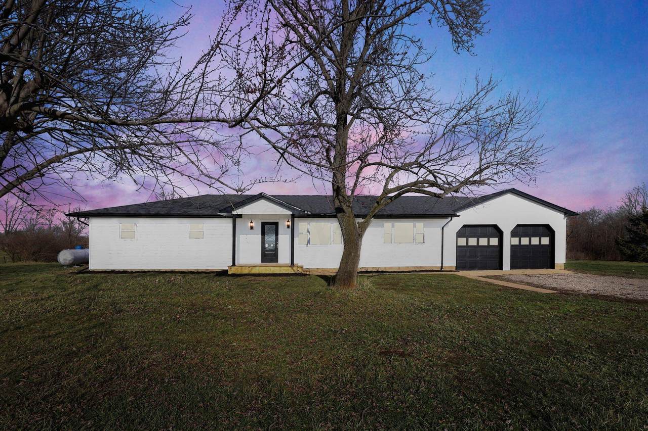 11744 Yankeetown Pike - Photo 1