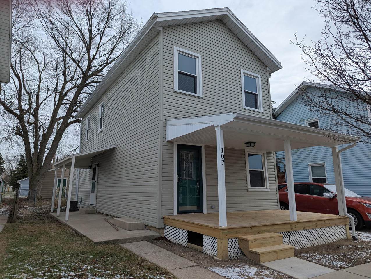 107 Main Street - Photo 1