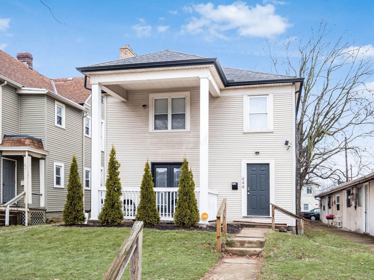 444-446 15th Avenue - Photo 1