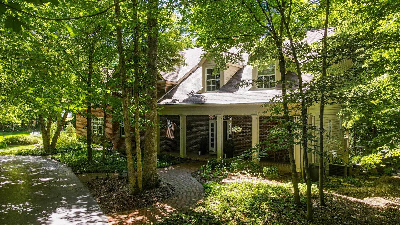 4877 Mcginnis Road - Photo 1