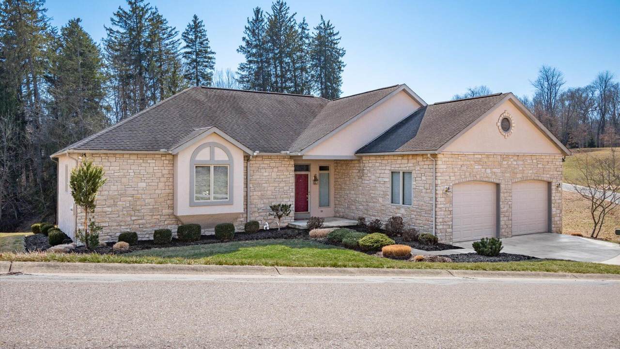 2370 Oak Meadow Lane - Photo 1