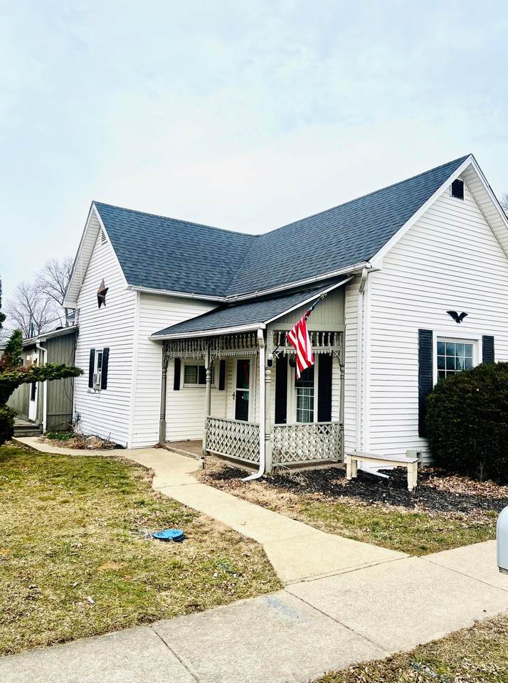 215 Main Street - Photo 1