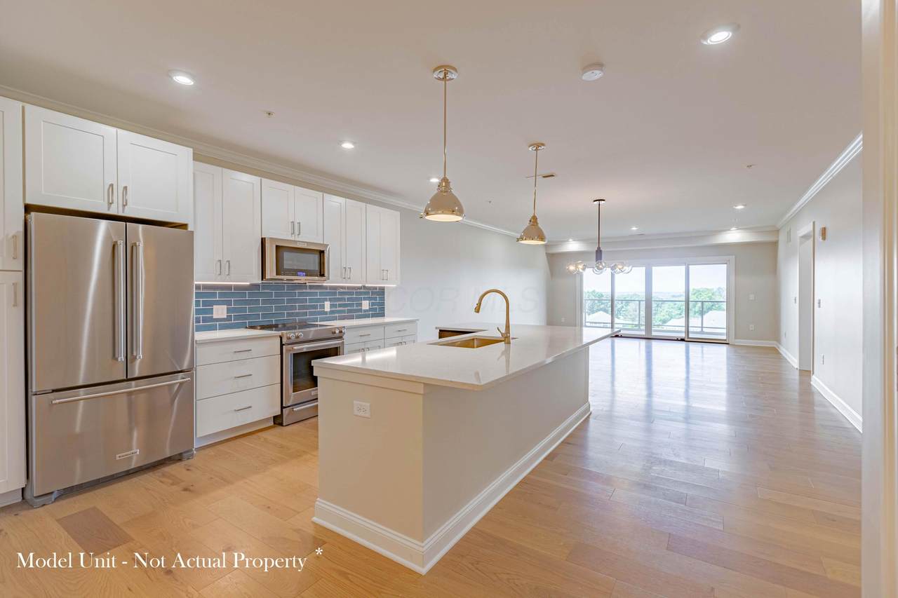 5177-9403 Highpointe Lakes Drive - Photo 1