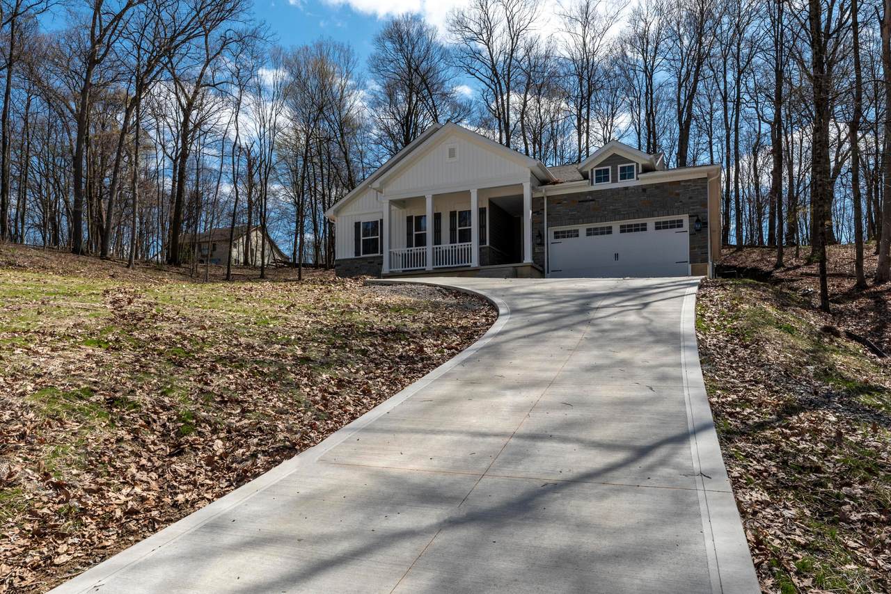 701 Grand View Drive - Photo 1