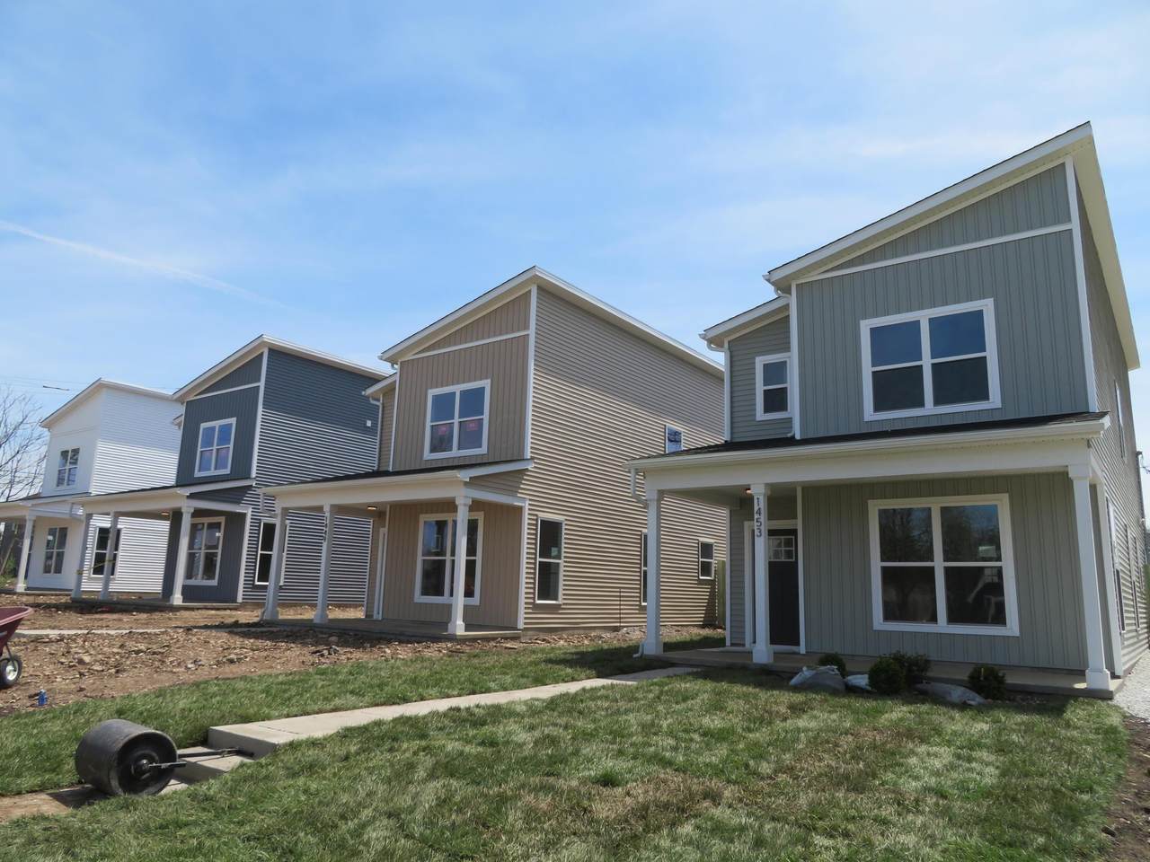 1453 Merrimac Avenue - Photo 1
