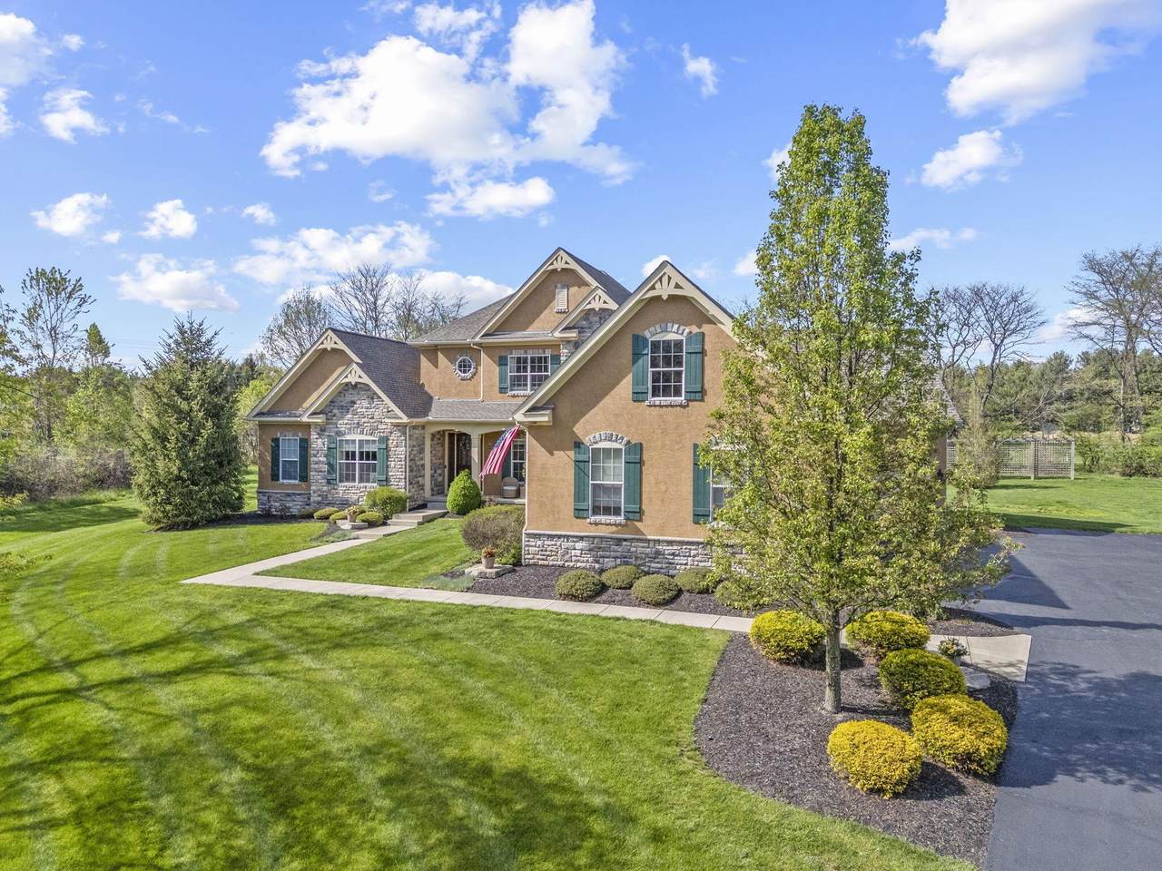 9921 Sage Creek Drive - Photo 1