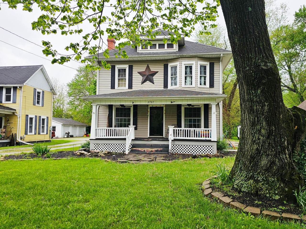 2707 Springfield Xenia Road - Photo 1