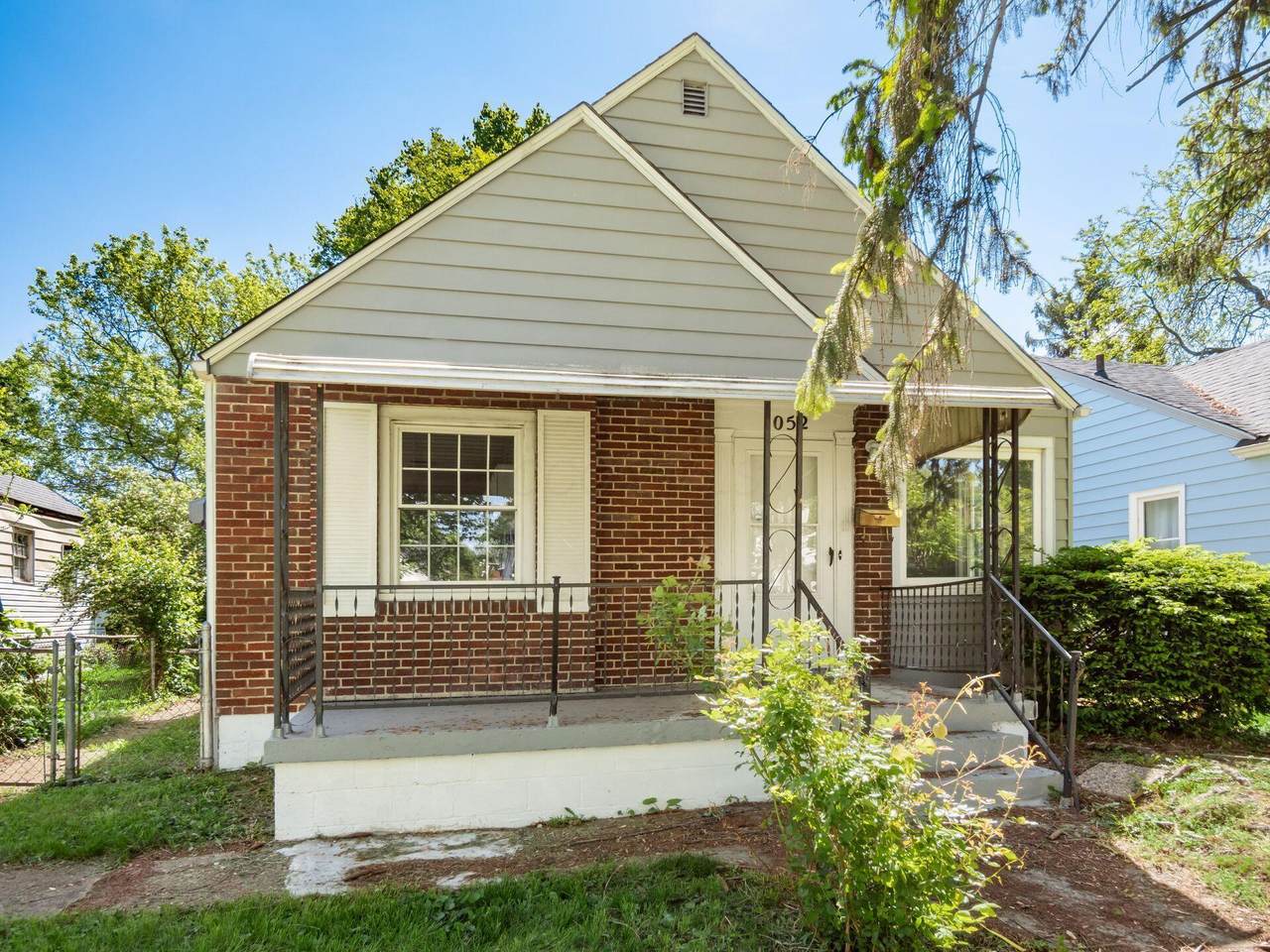 1052 Geers Avenue - Photo 1
