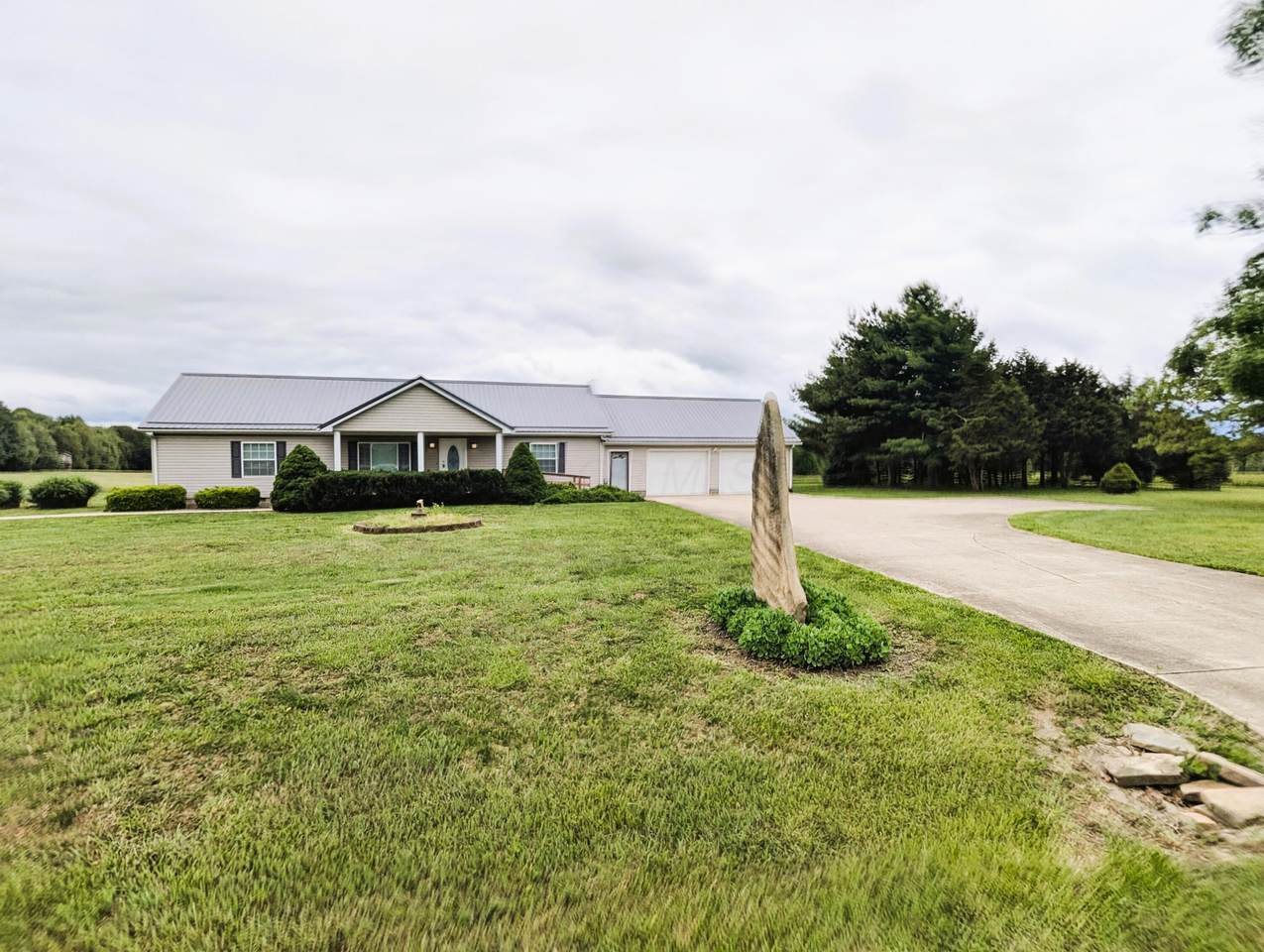 284 Camp Creek Road - Photo 1