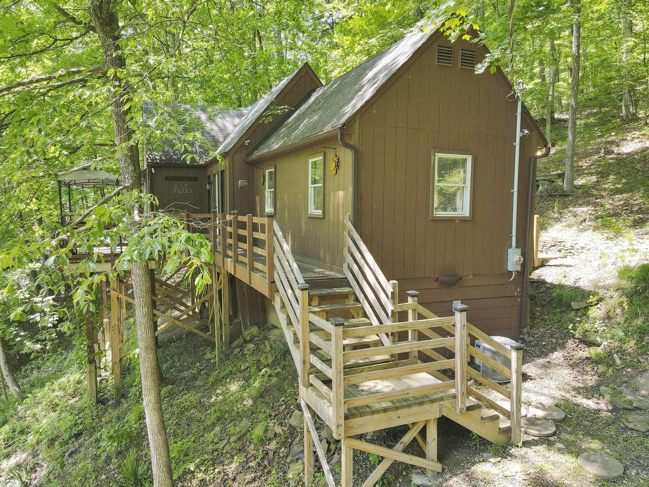 262 Skaggs Road - Photo 1