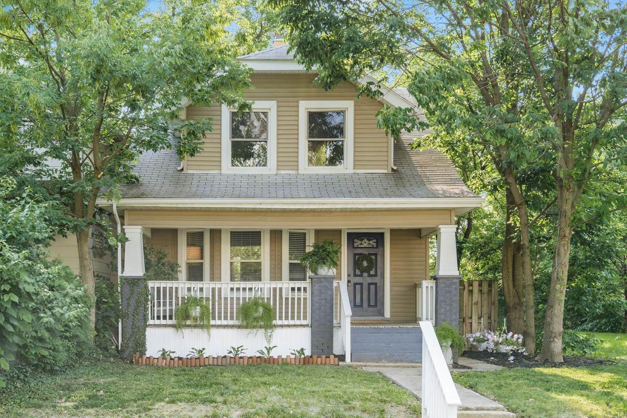 1069 Miller Avenue - Photo 1