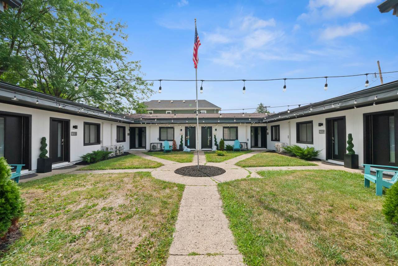 87-99 Champion Avenue - Photo 1