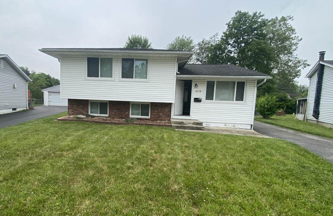 2275 Cardston Court - Photo 1