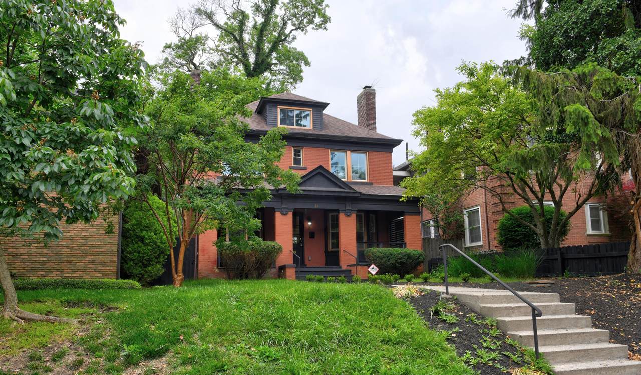 39 Auburn Avenue - Photo 1