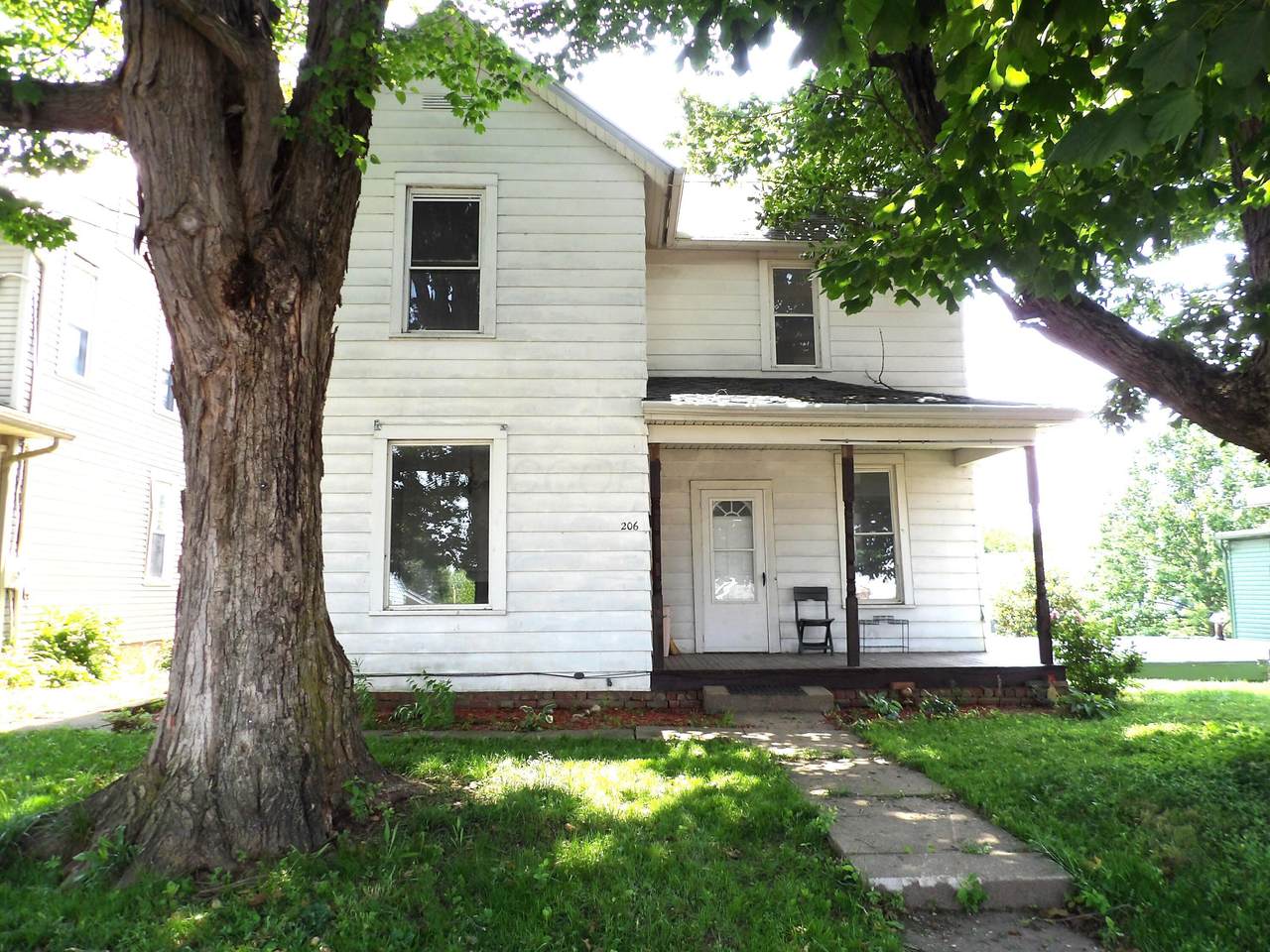 206 Cherry Street - Photo 1