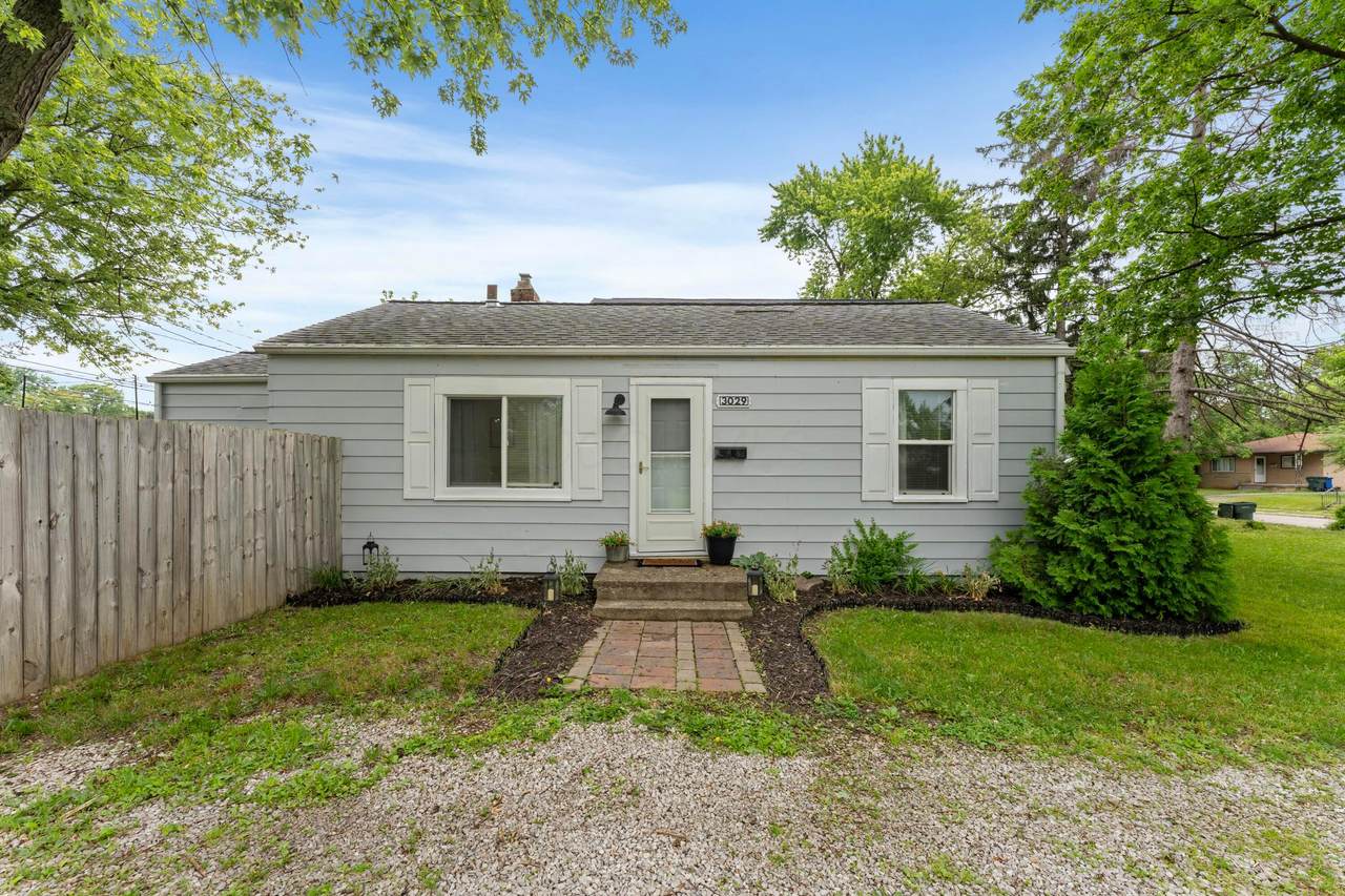 3029 Mcguffey Road - Photo 1