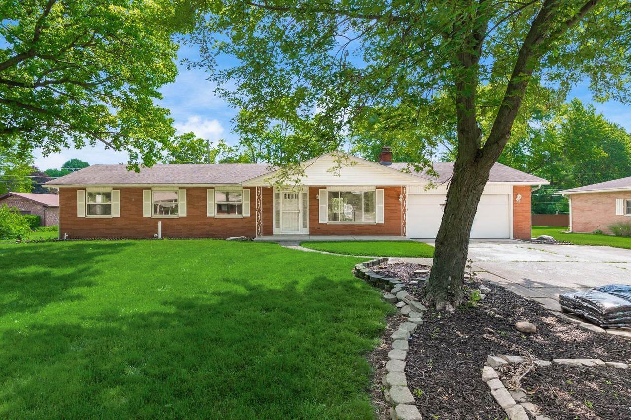 5166 Southern Grove Drive - Photo 1