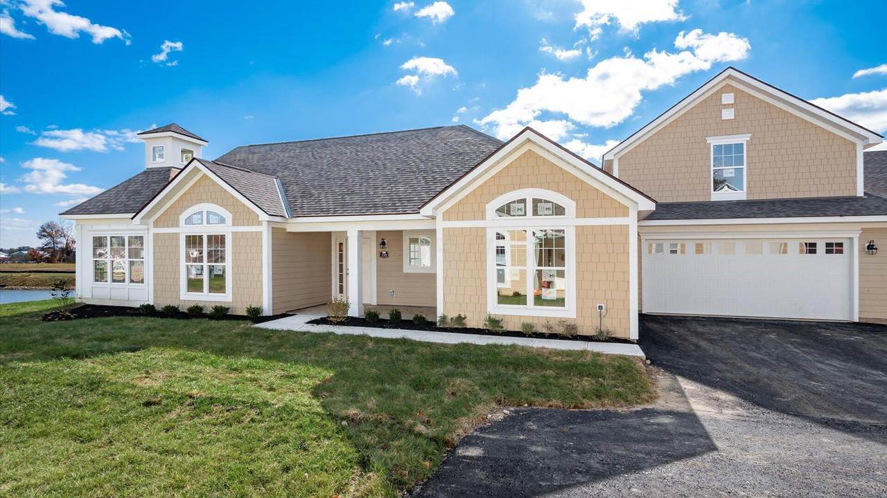 141 Narragansett Drive - Photo 1