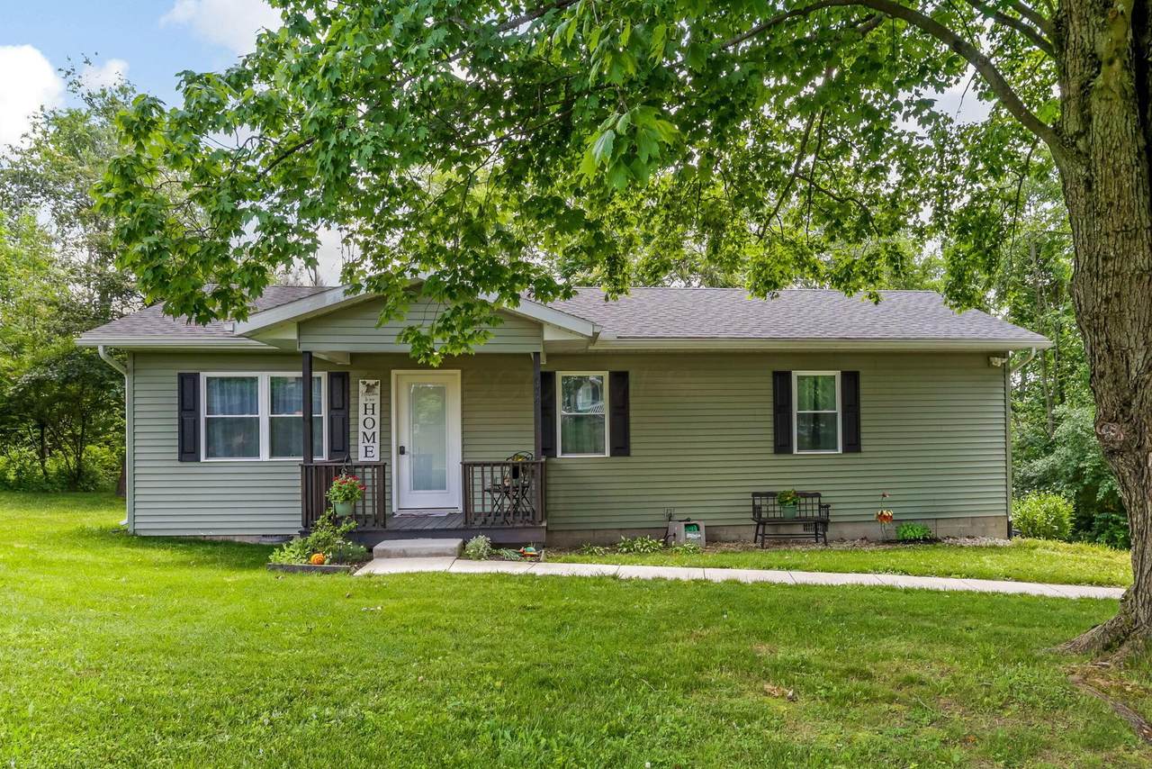 674 Greenbriar Circle - Photo 1