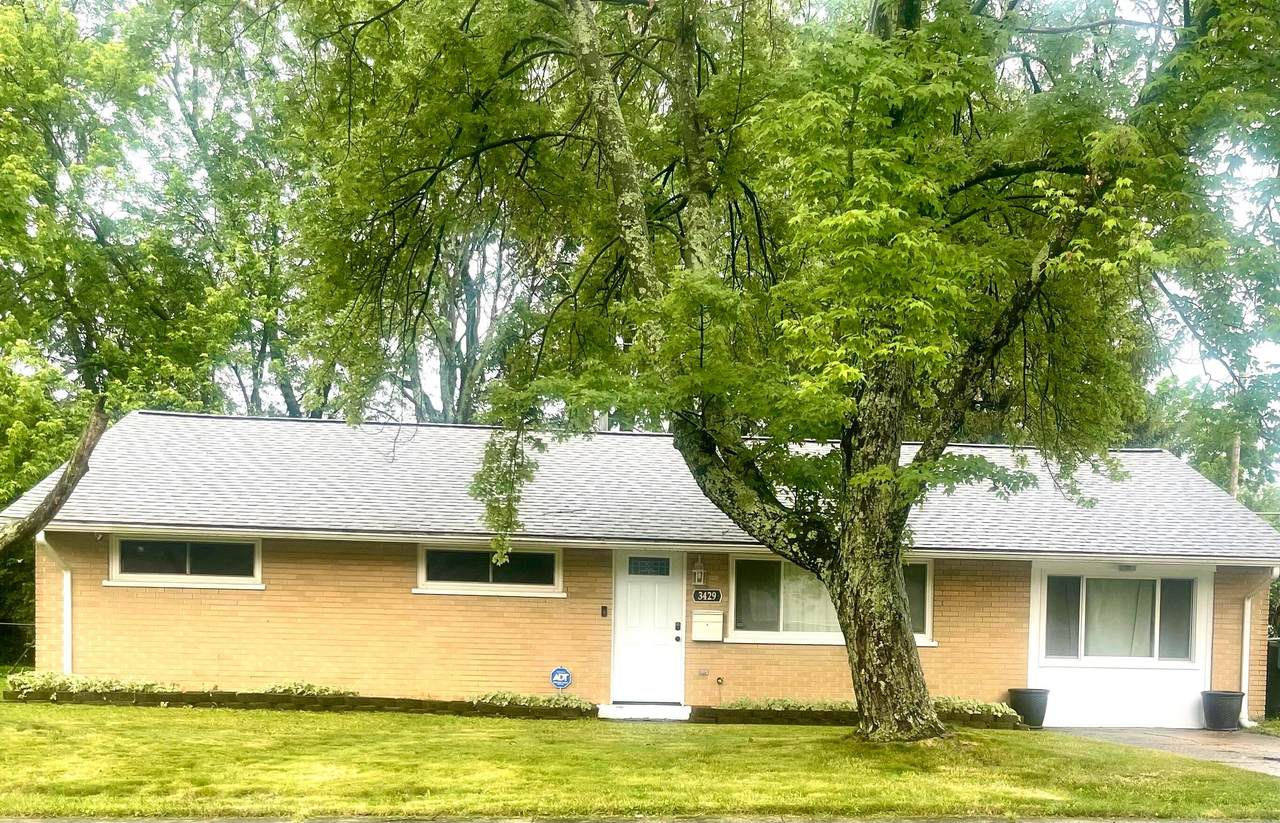 3429 Roswell Drive - Photo 1