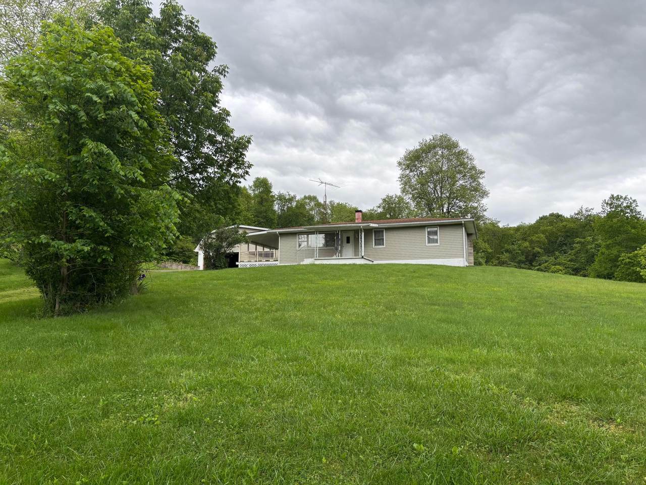 4176 Palmer Road - Photo 1