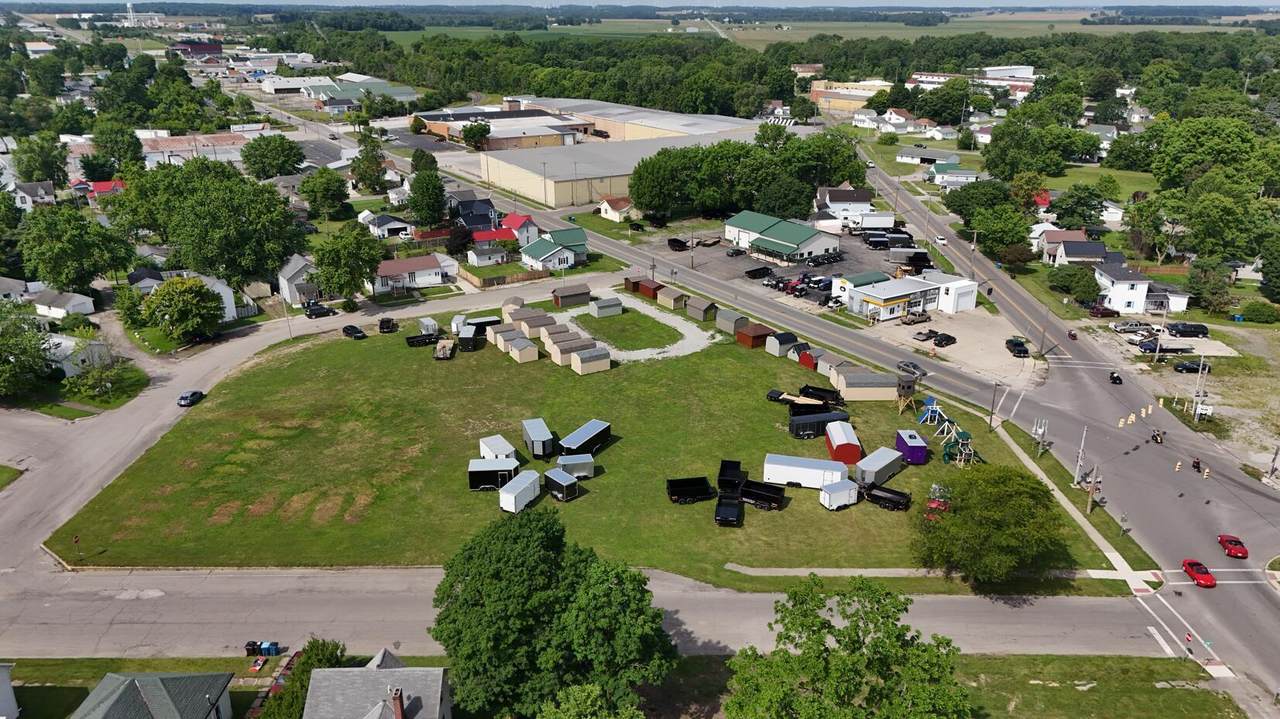 504 Fontaine Street - Photo 1