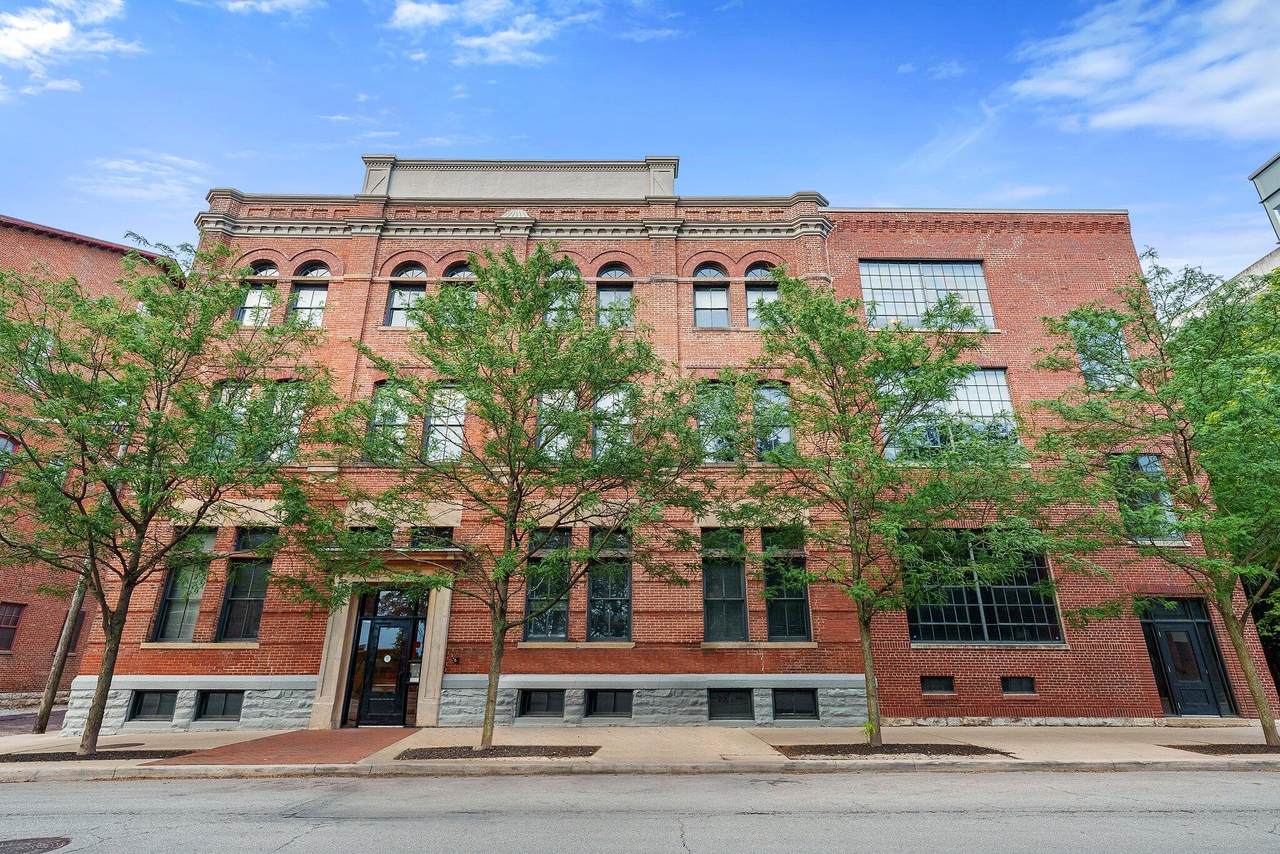 570-213 Front Street - Photo 1