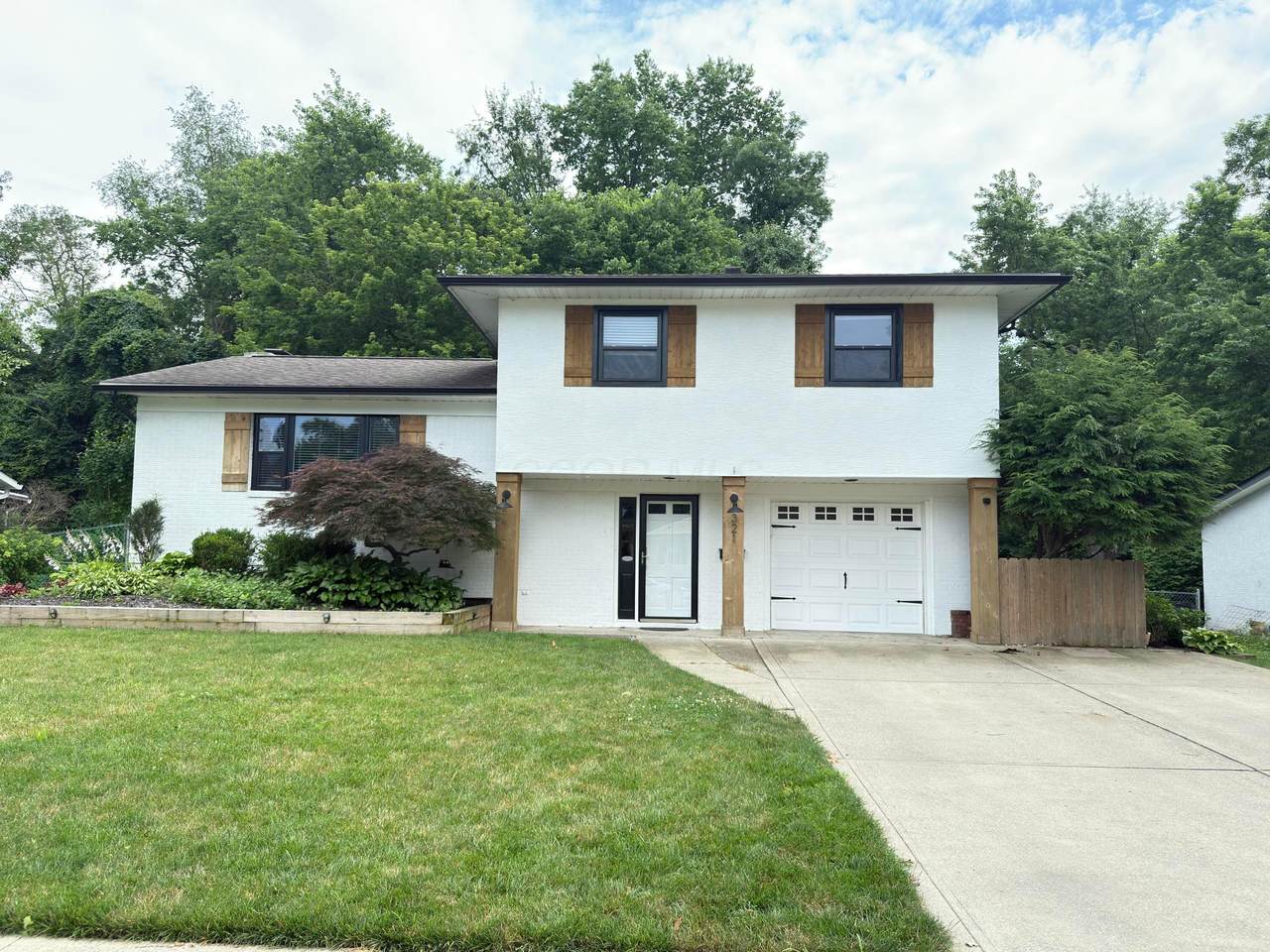 321 Heil Drive - Photo 1