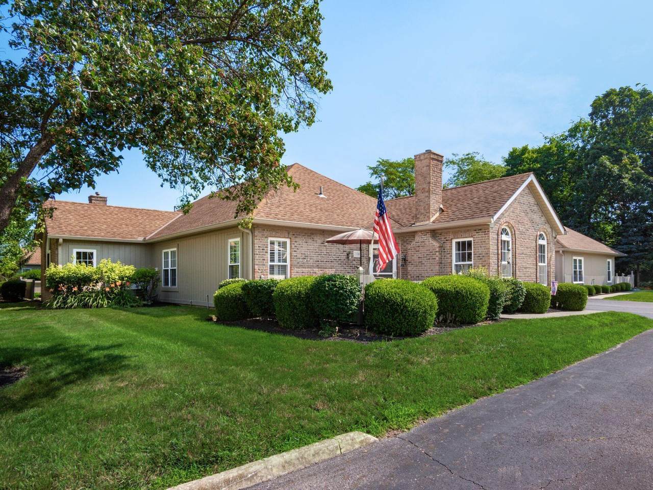 2336 Willowside Lane - Photo 1