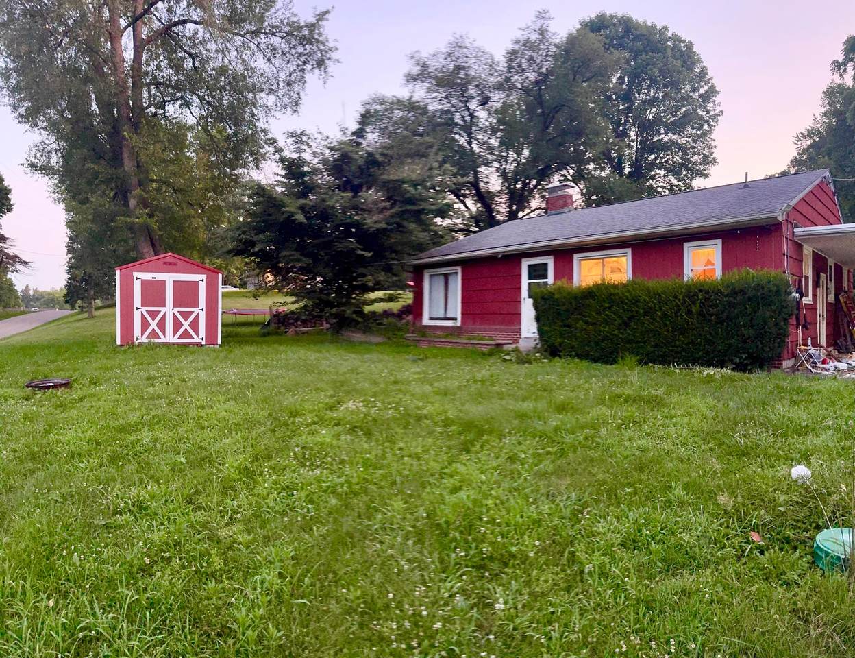 445 Rainbow Drive - Photo 1
