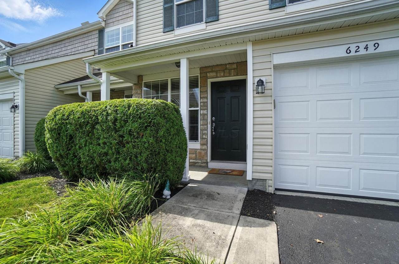 6249-1805 Brassie Avenue - Photo 1