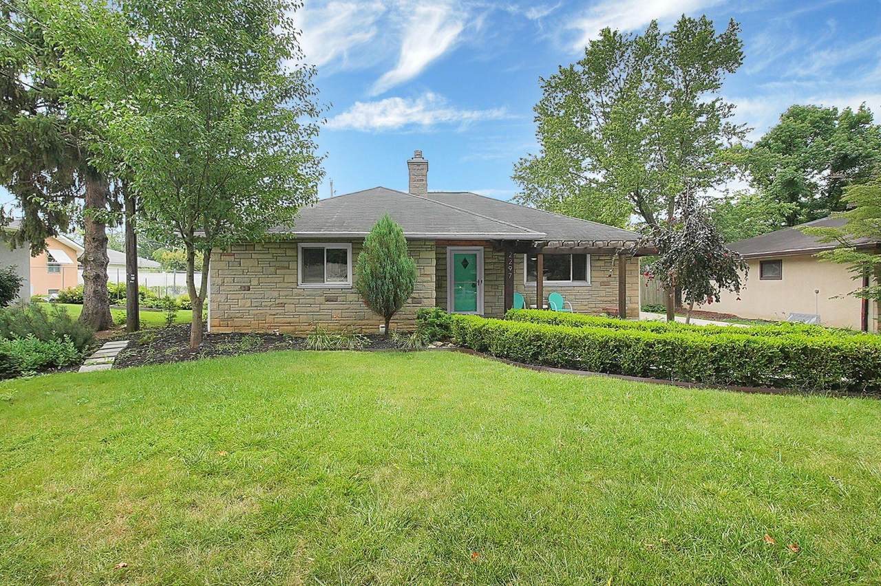 2297 Medford Place - Photo 1