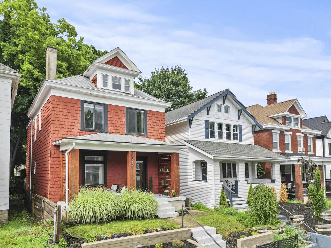 1596 Franklin Avenue - Photo 1