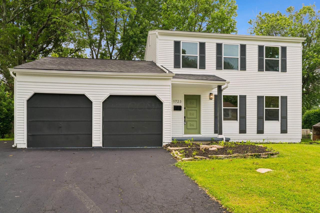 1723 Parkgate Road - Photo 1