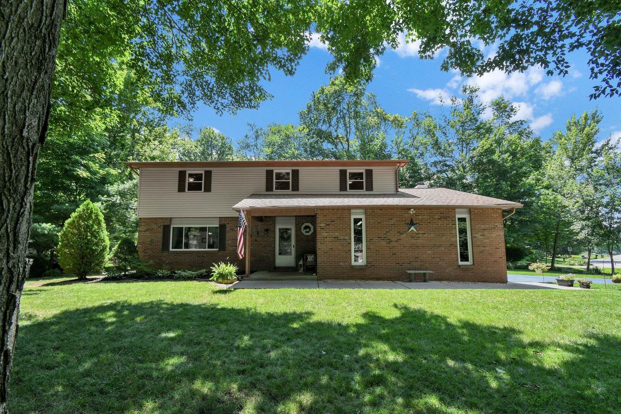 13892 Woodsedge Court - Photo 1
